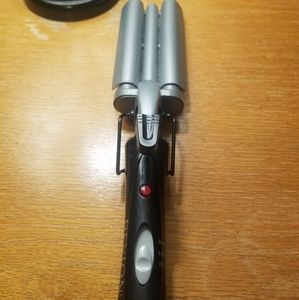 Revlon 3 barrel waver